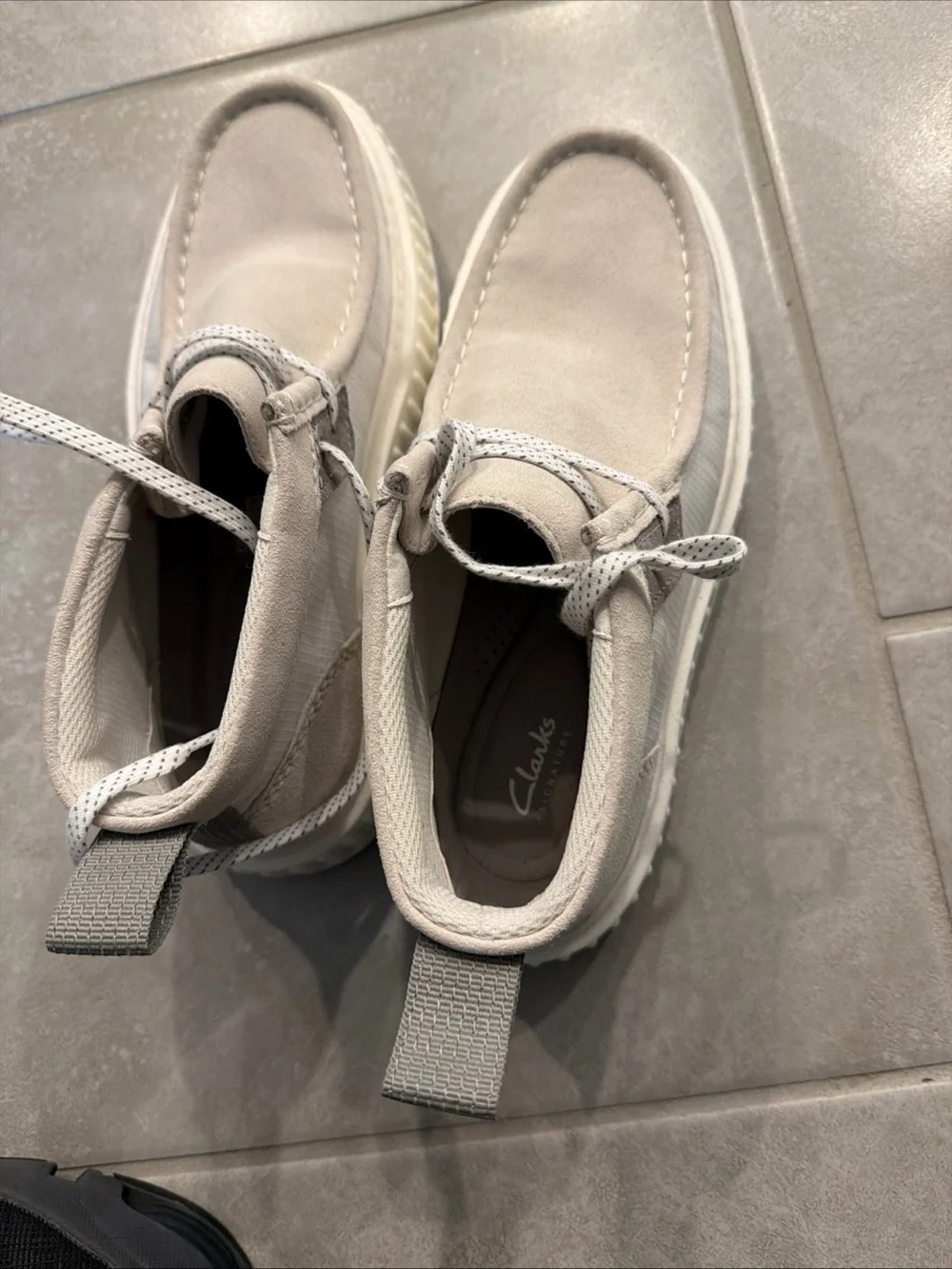 Clarks lightweight chukka